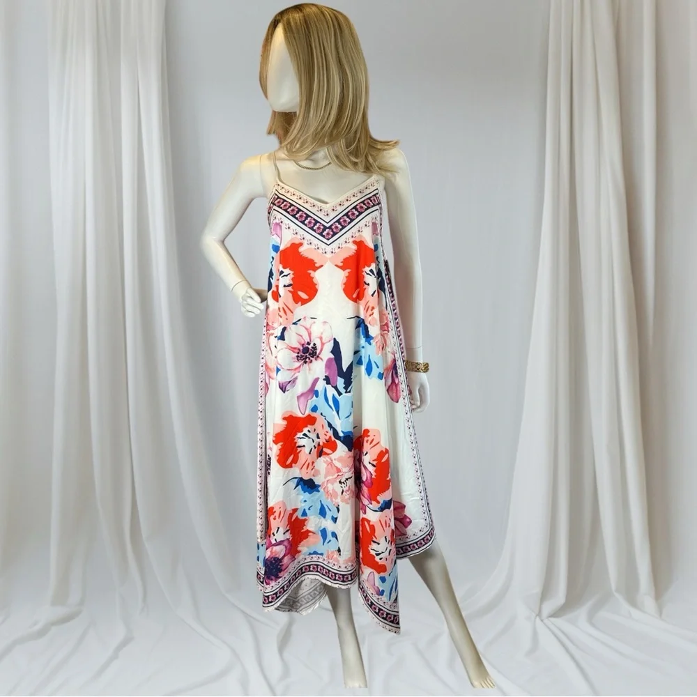Romeo & Juliet Couture Dress NWT - Picture 1 of 9